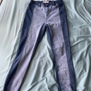 Two tone high rise ankle jegging size 27